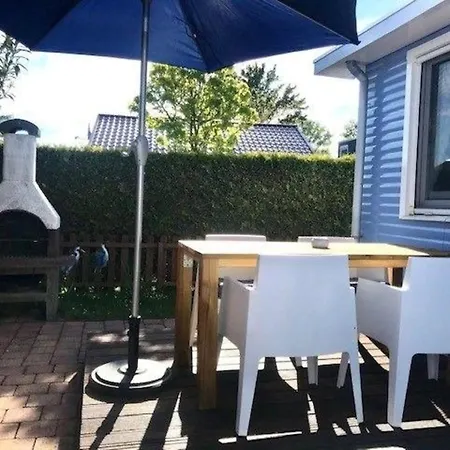 Haus De Blauwe Reiger Сasa de vacaciones Wervershoof